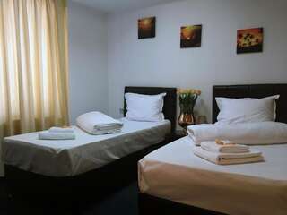 Отель Liad Hotel Бухарест Двухместный номер с 2 отдельными кроватями-2